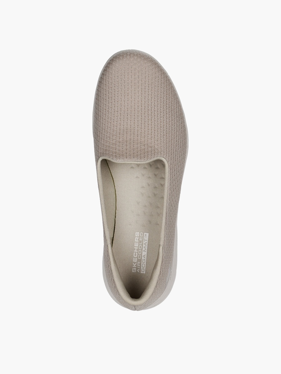 Women On-The-Go Flex Slip-On Sports Shoes