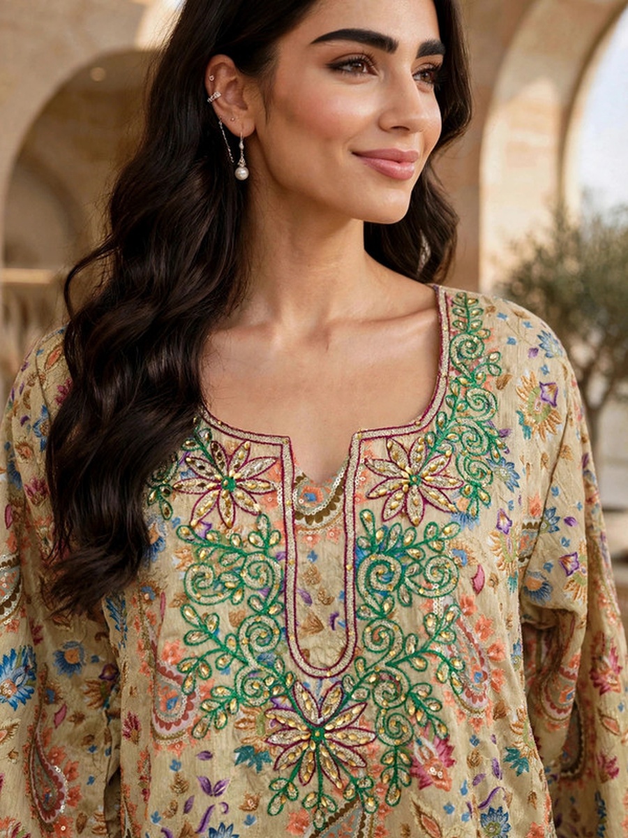 Paisley Print Embroidered Yoke Jalabiya