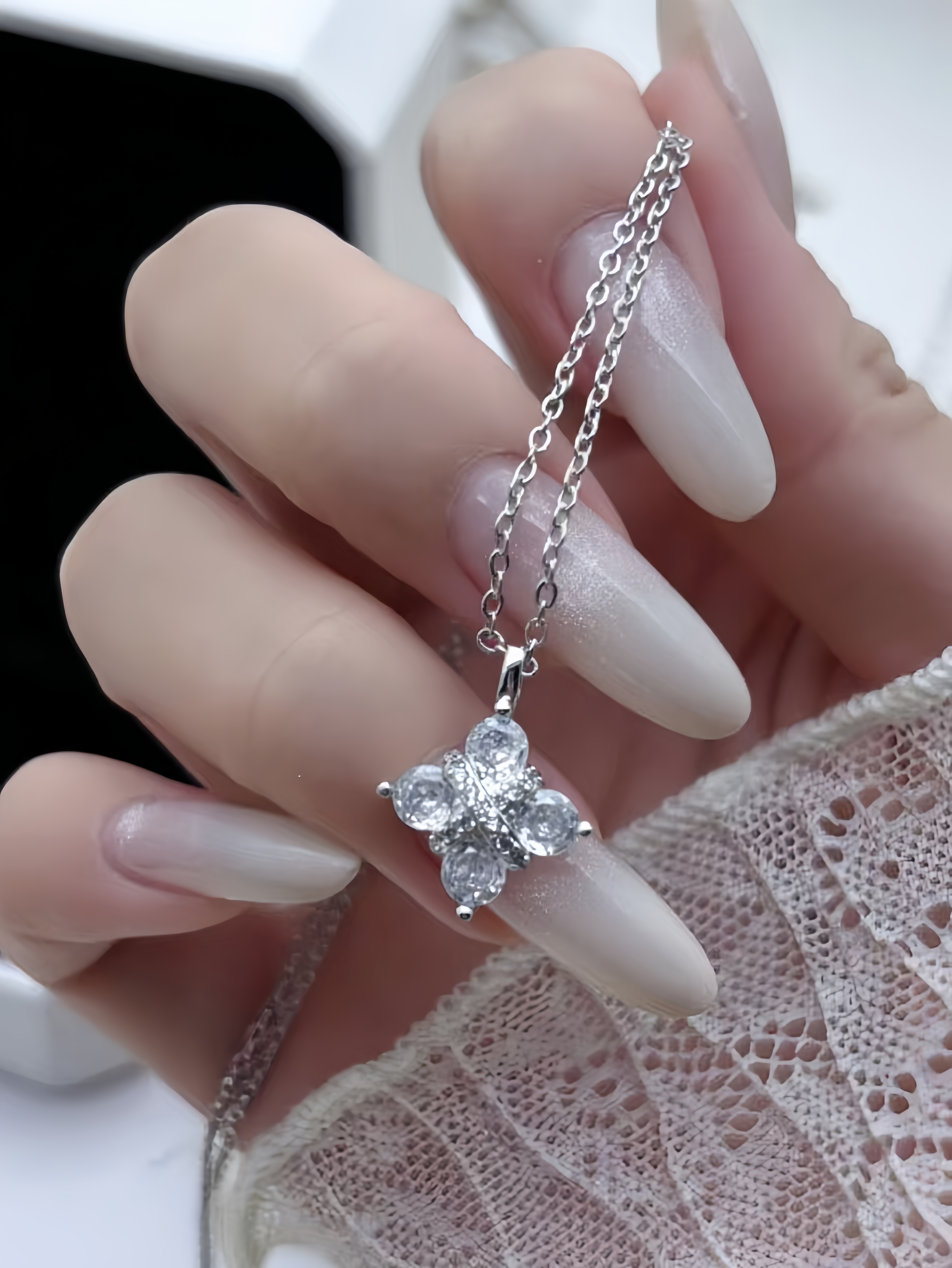 Silver Flower Pendant Necklace