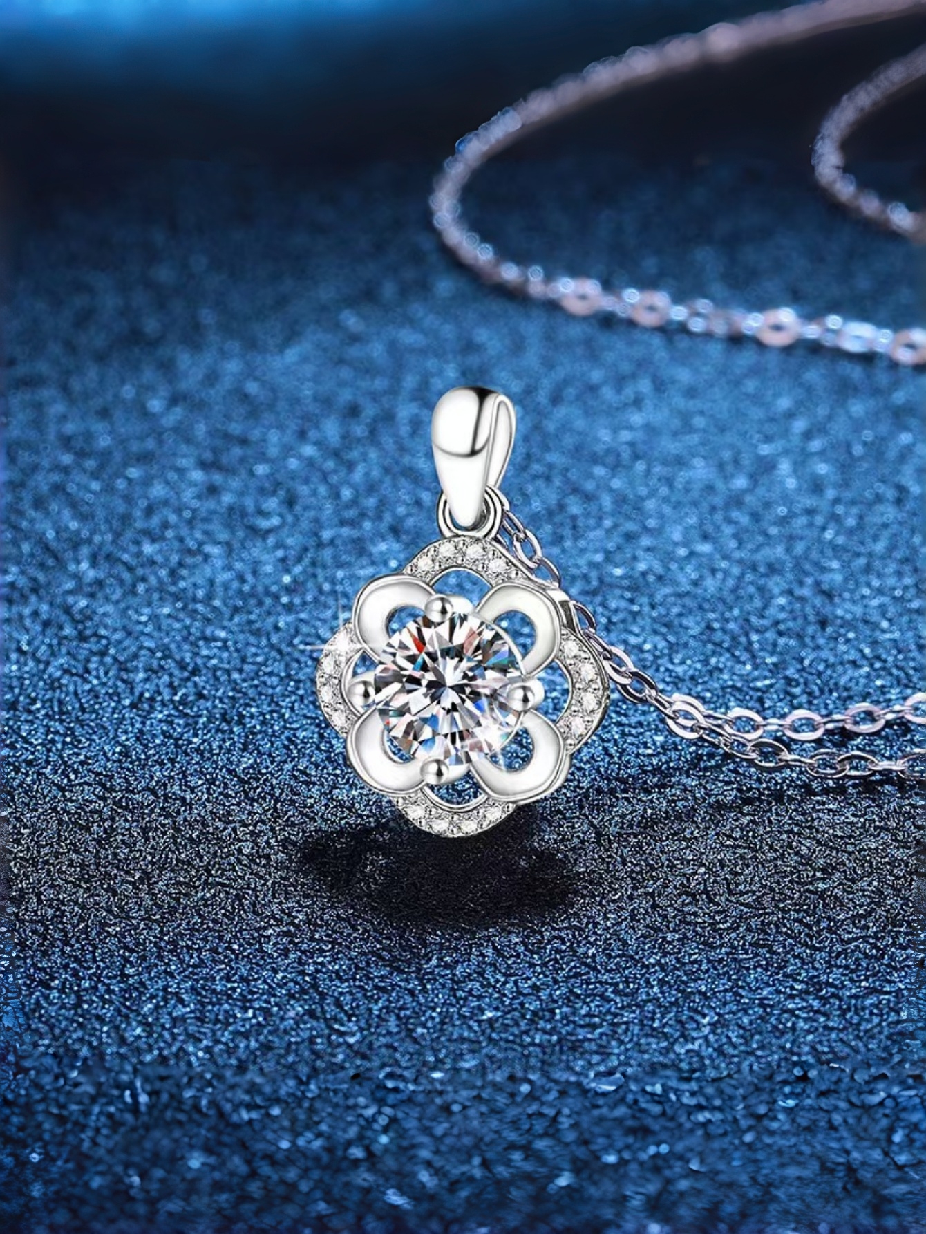 Silver Flower Pendant Necklace