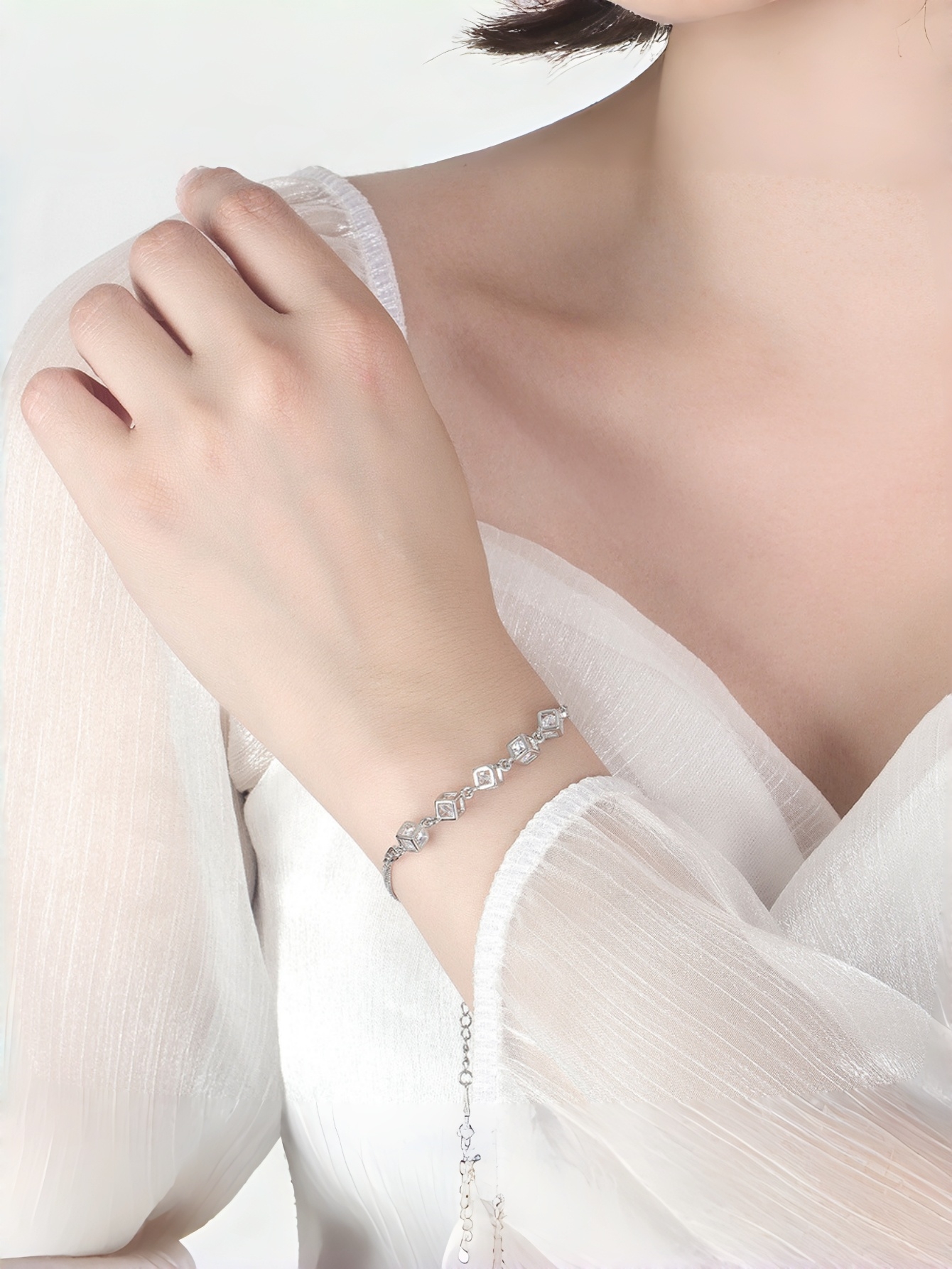 Silver Crystal Link Bracelet