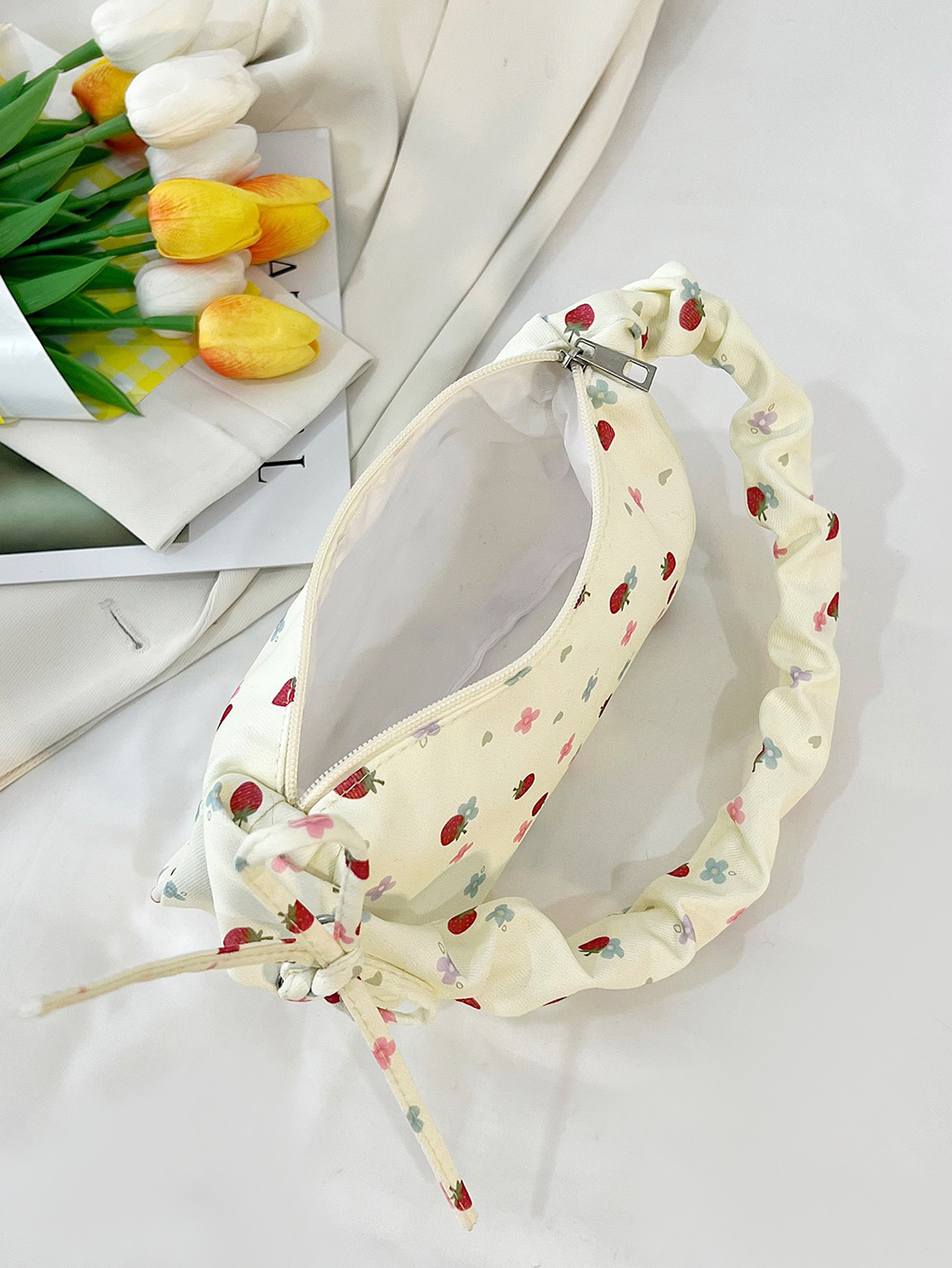 White Shoulder Bag with Zip Closure