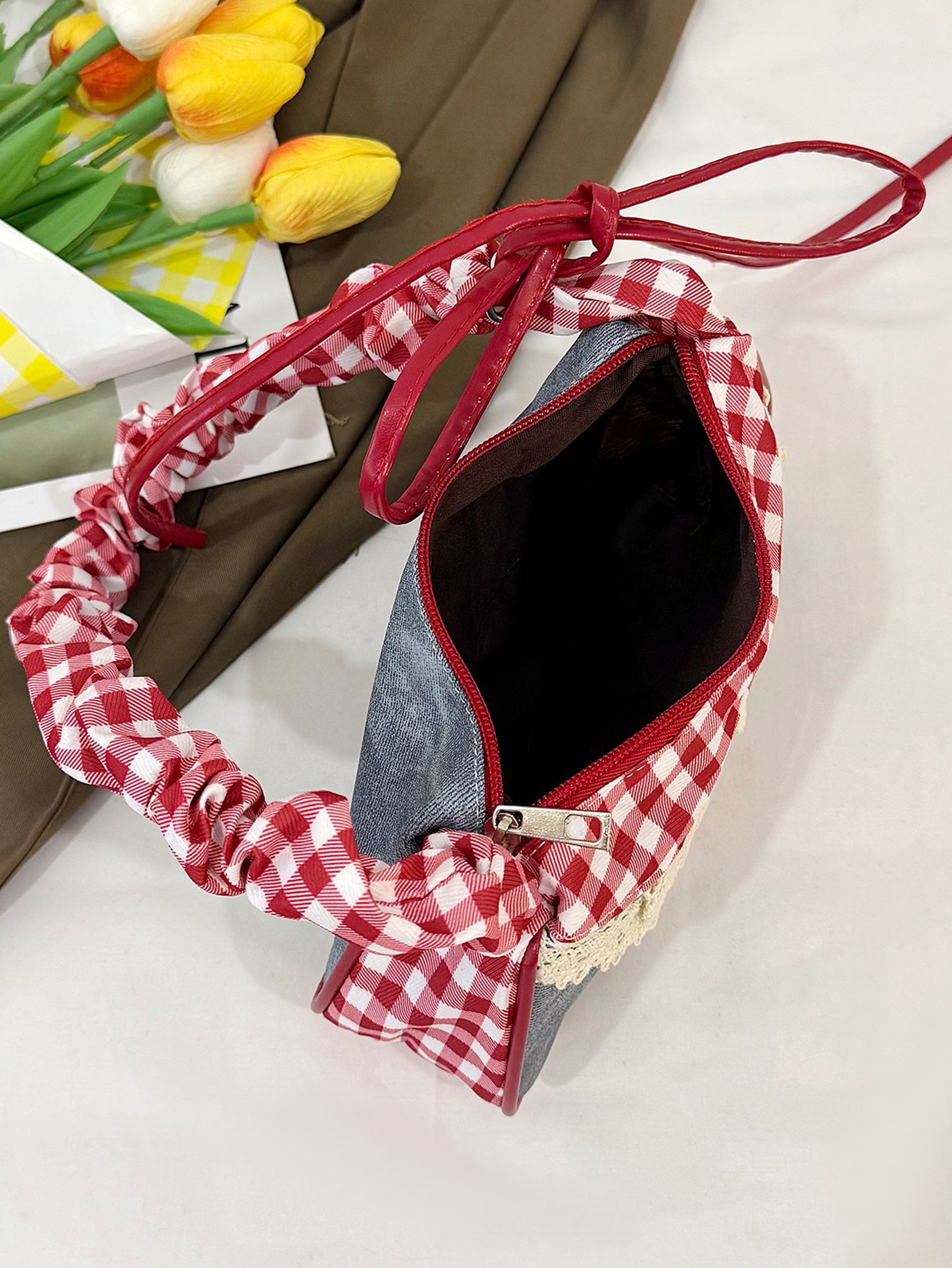 Red Hobo with Zip Closure