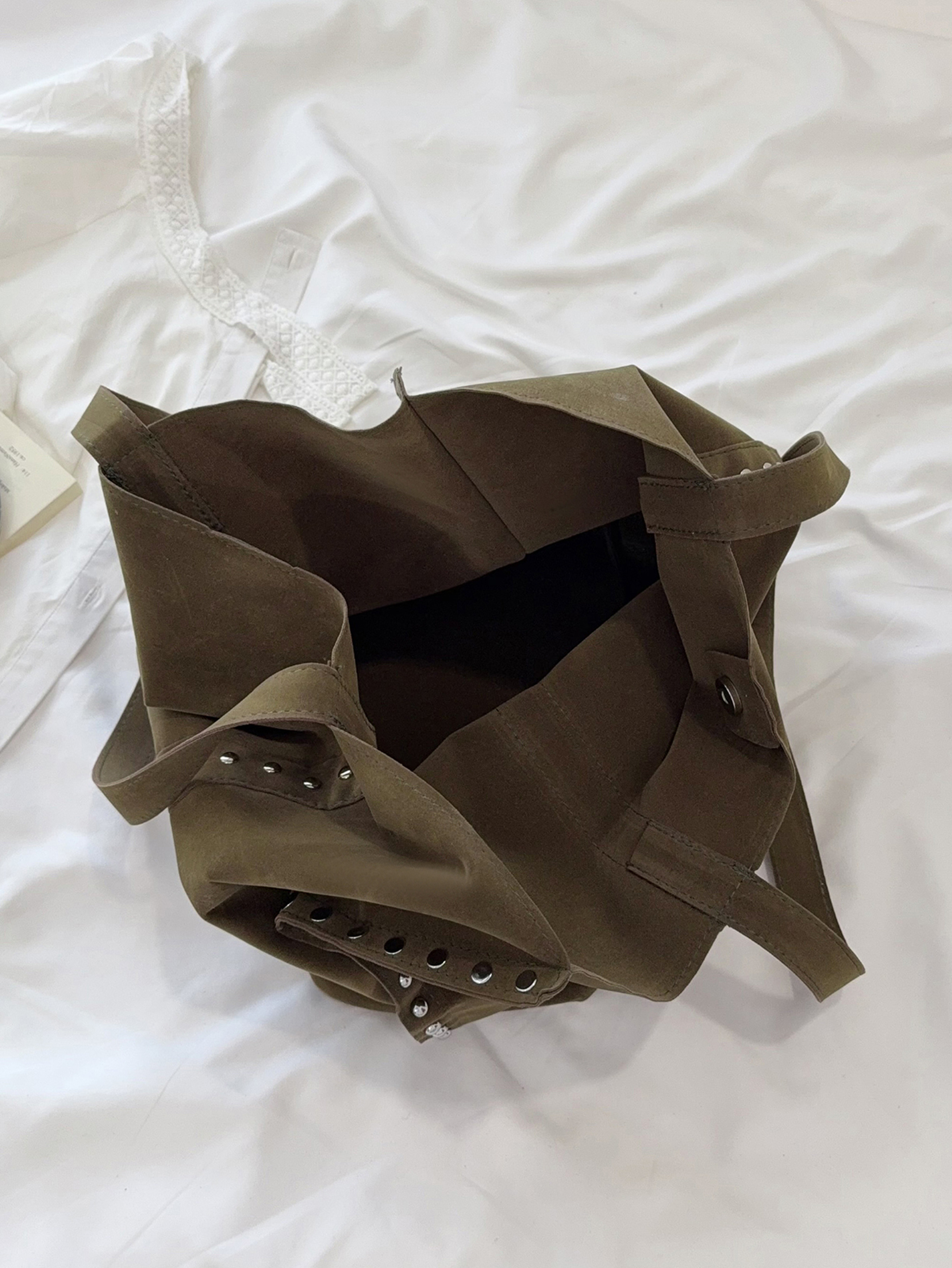 Green Tote with Open Closure