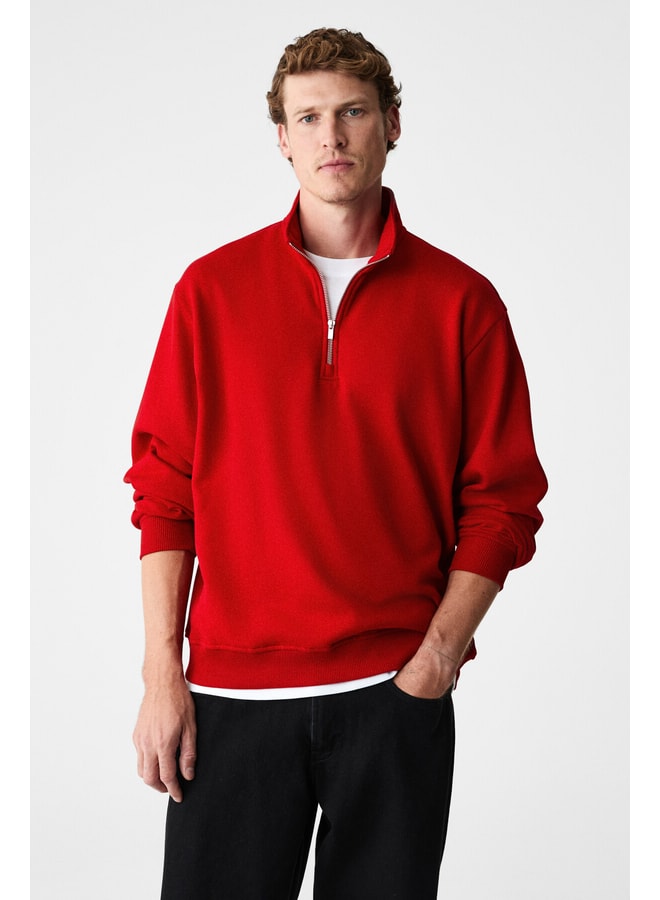 Red Solid Sweatshirt with Long Sleeves