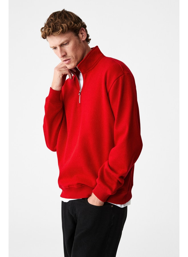 Red Solid Sweatshirt with Long Sleeves