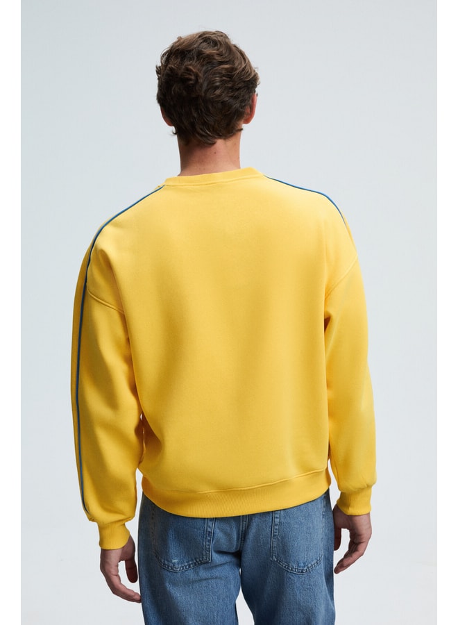 Yellow Slogan Sweatshirt with Long Sleeves