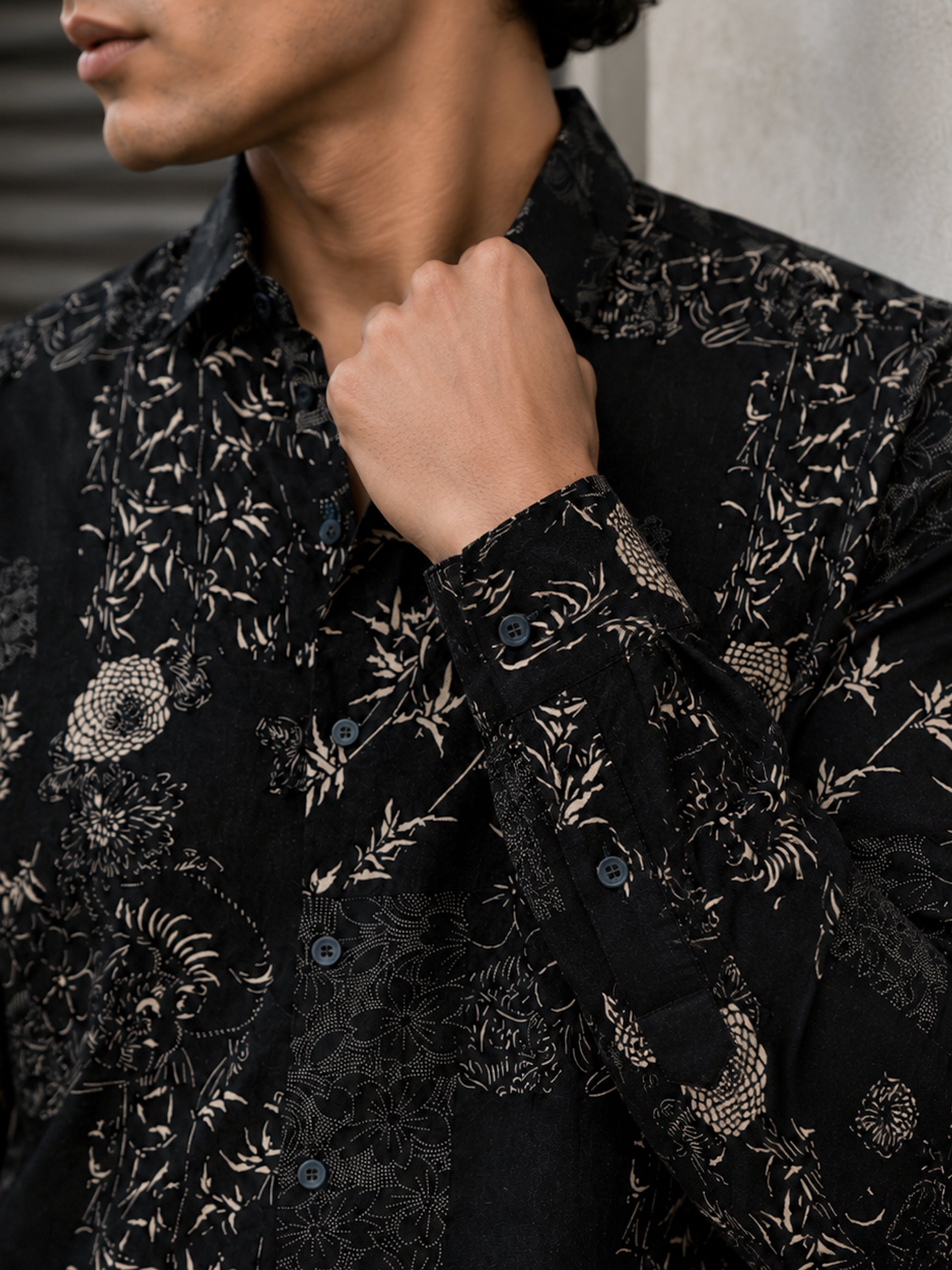 Black Printed Long Sleeves Regular Shirt