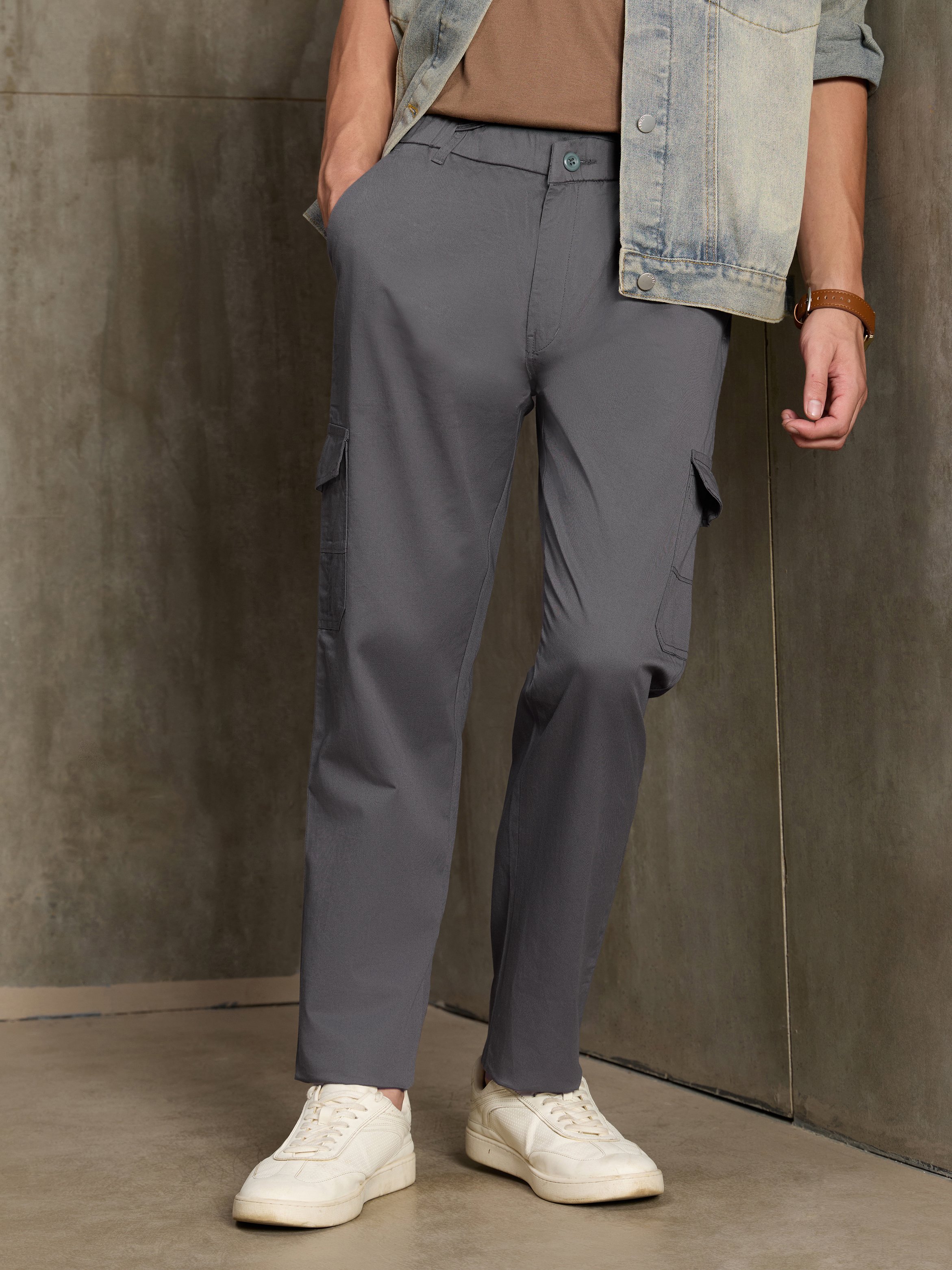 Grey Solid Regular Trousers