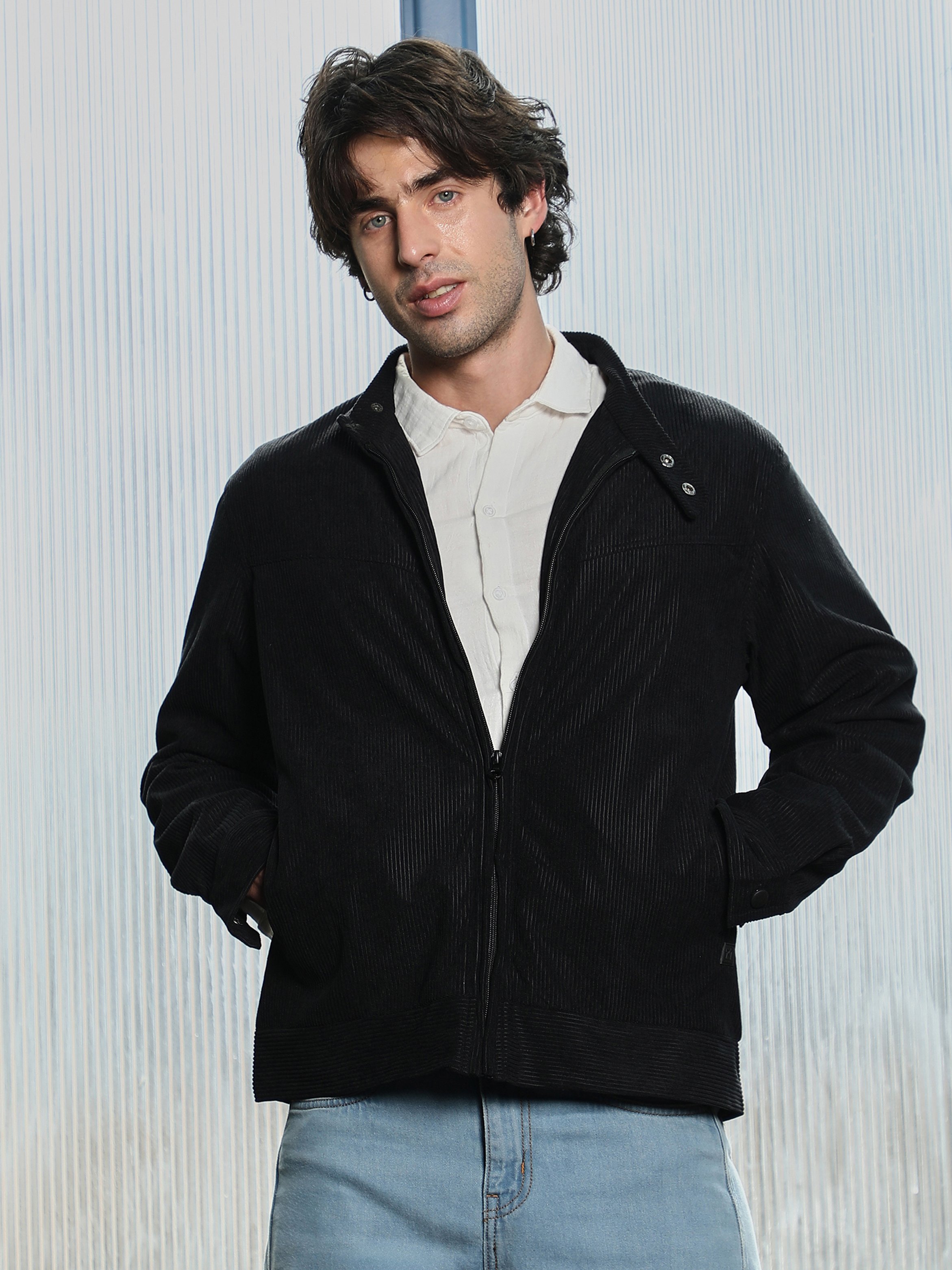 Black Solid Regular Corduroy Jacket with Long Sleeves