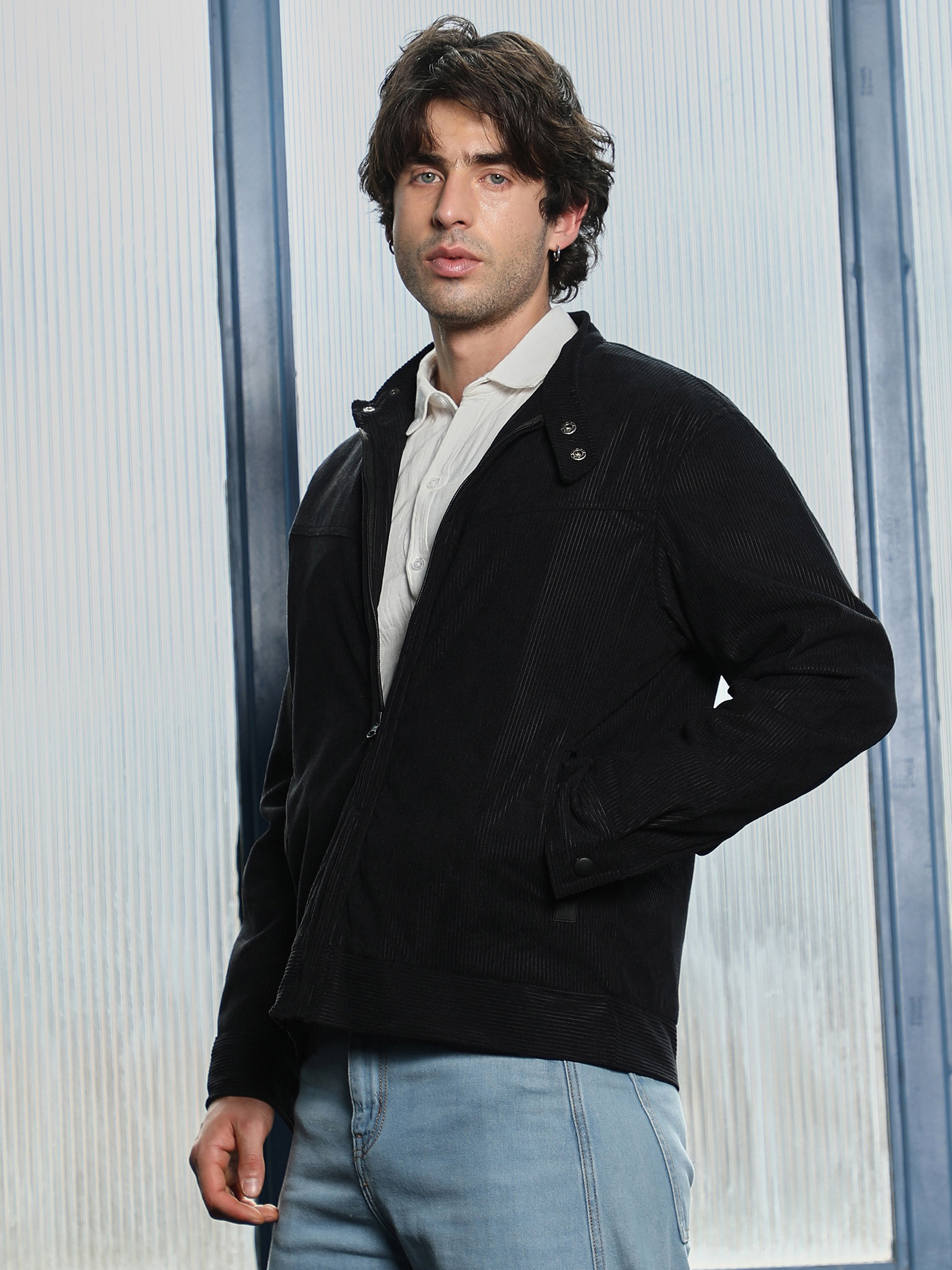 Black Solid Regular Corduroy Jacket with Long Sleeves