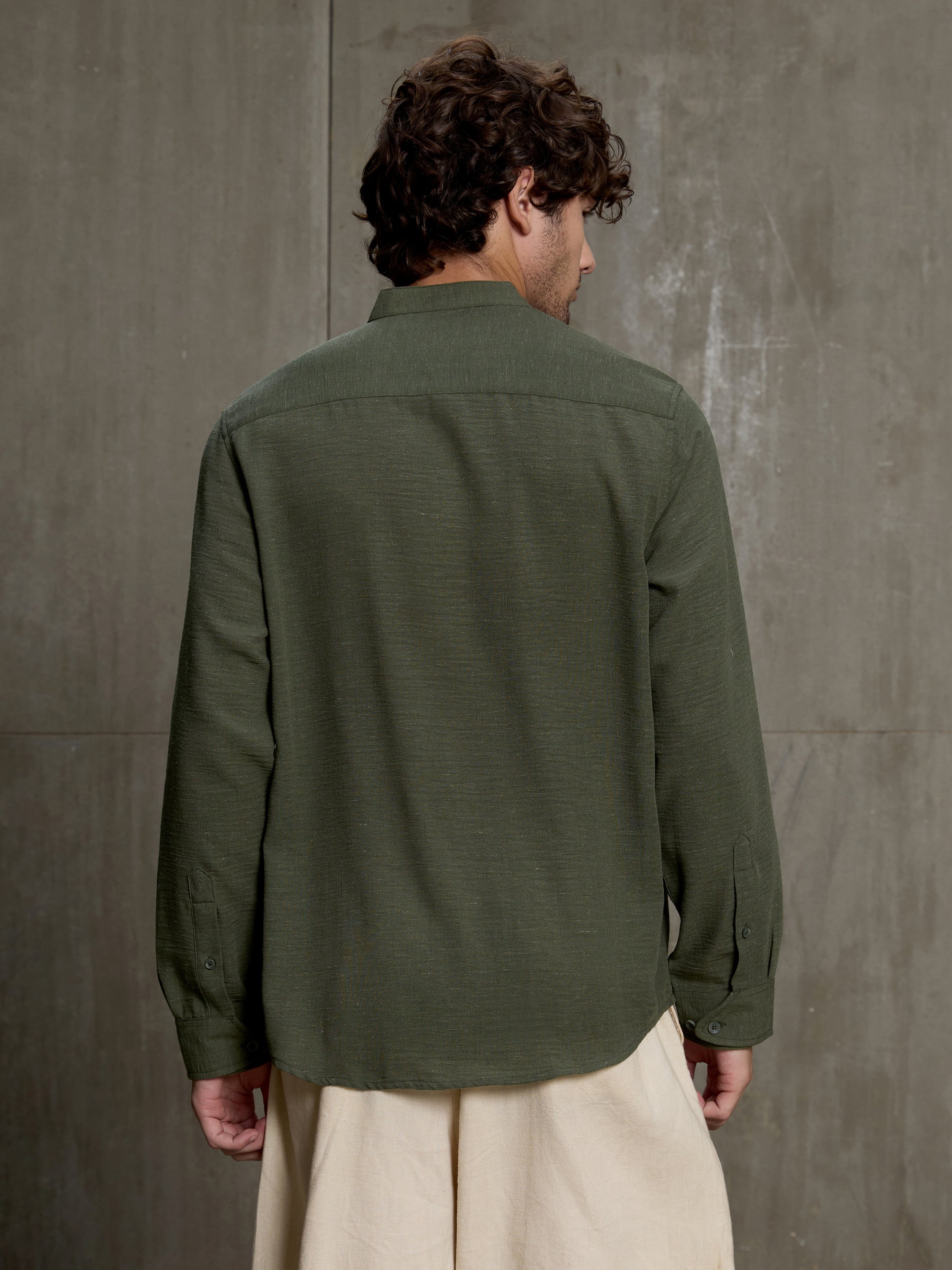 Green Solid Long Sleeves Regular Shirt