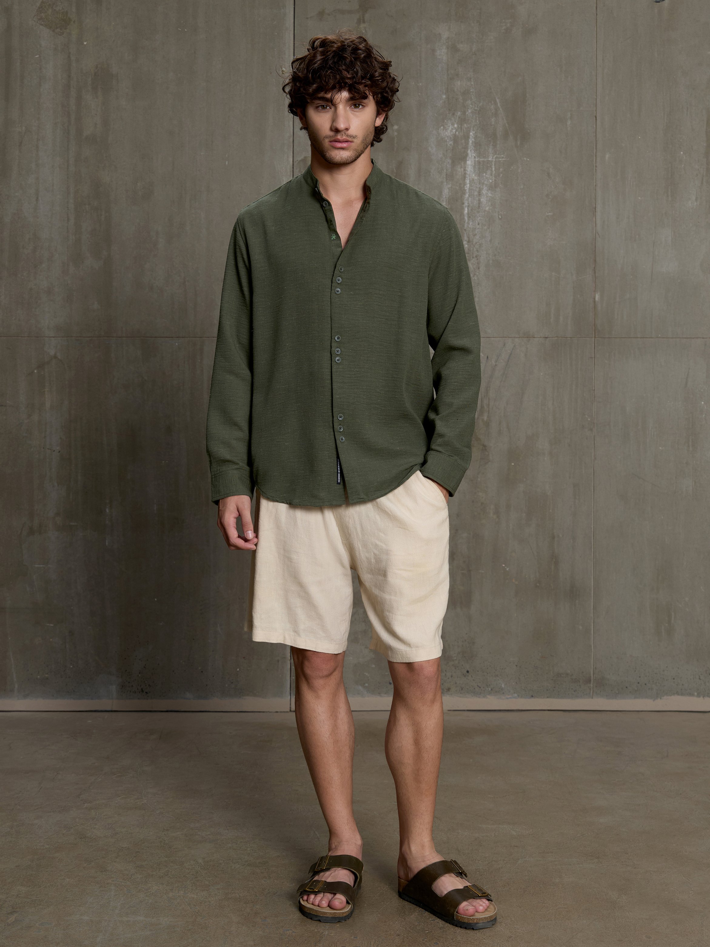 Green Solid Long Sleeves Regular Shirt