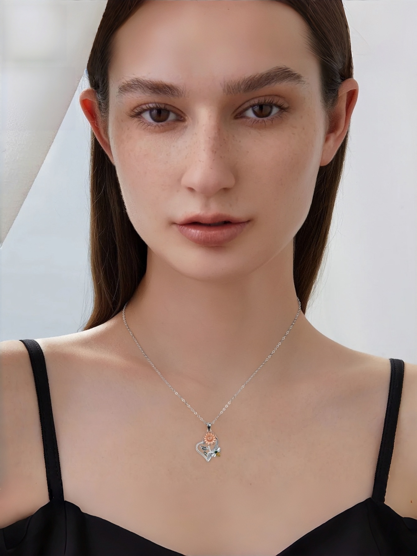 Silver Flower Pendant Necklace