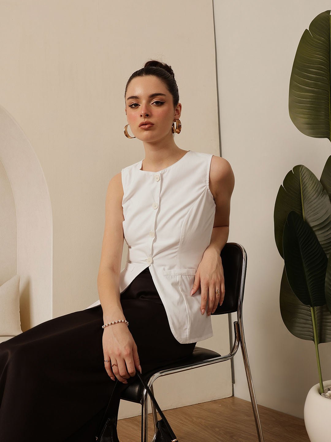 White Solid Round Neck Top