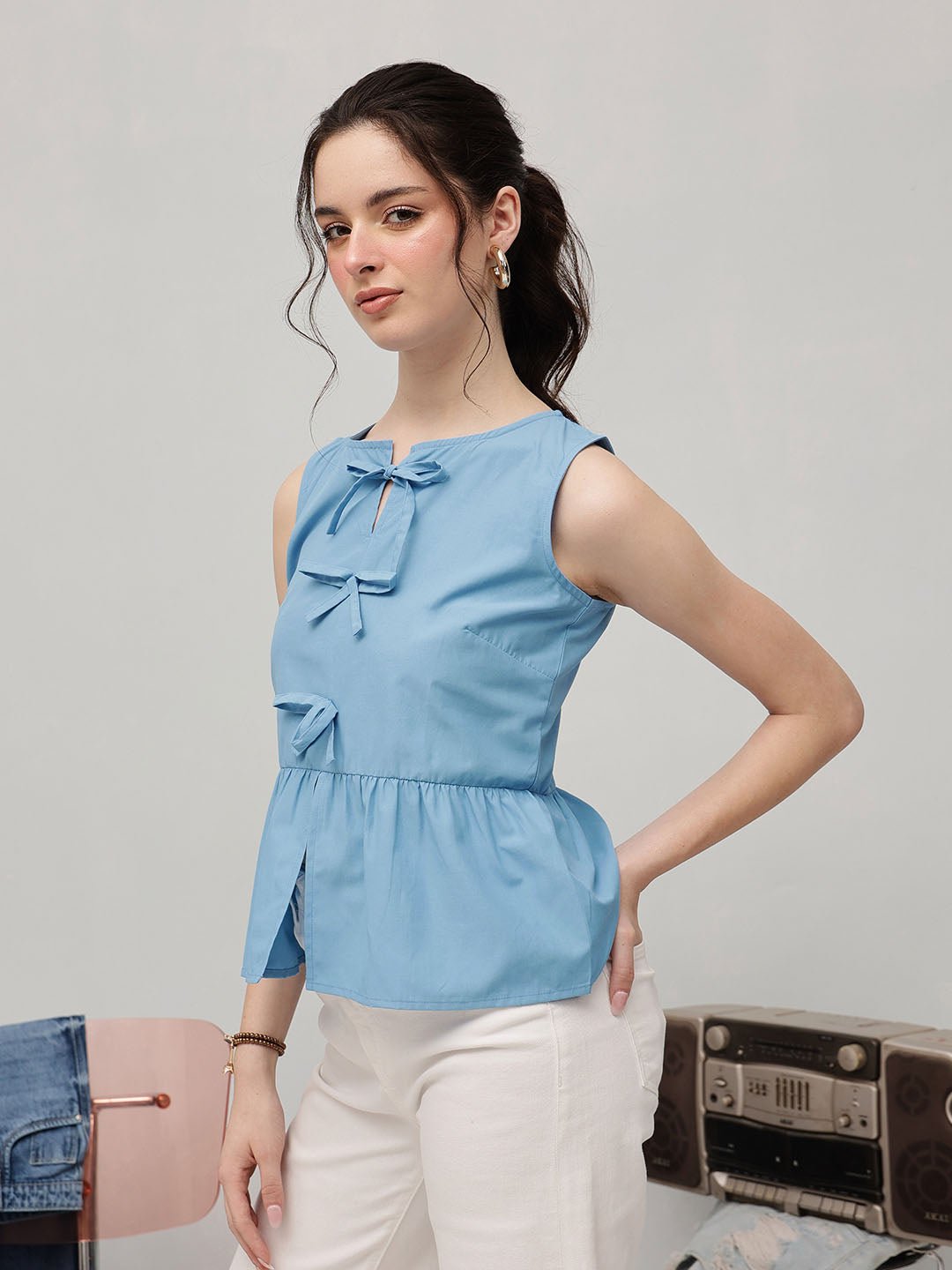Blue Solid Round Neck Top
