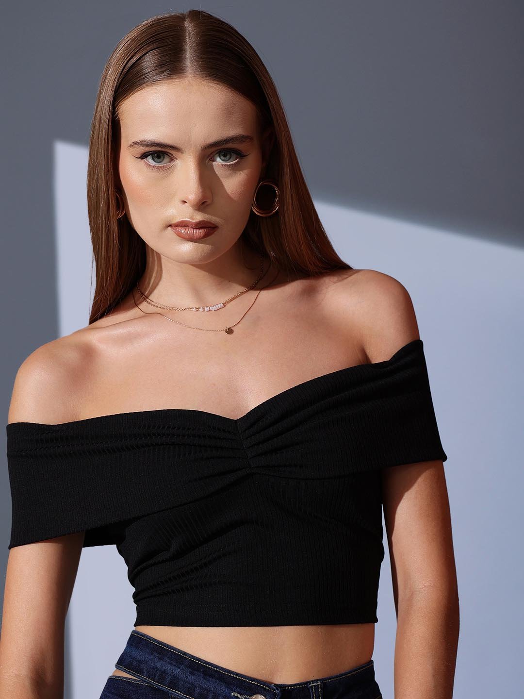 Black Solid Off Shoulder Neck Top
