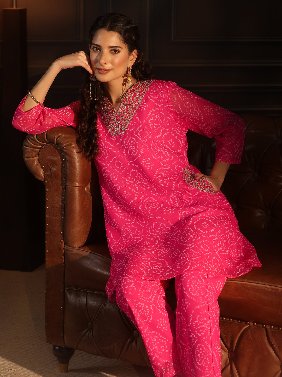 Pink Bandhani Print V-Neck Kurta Set