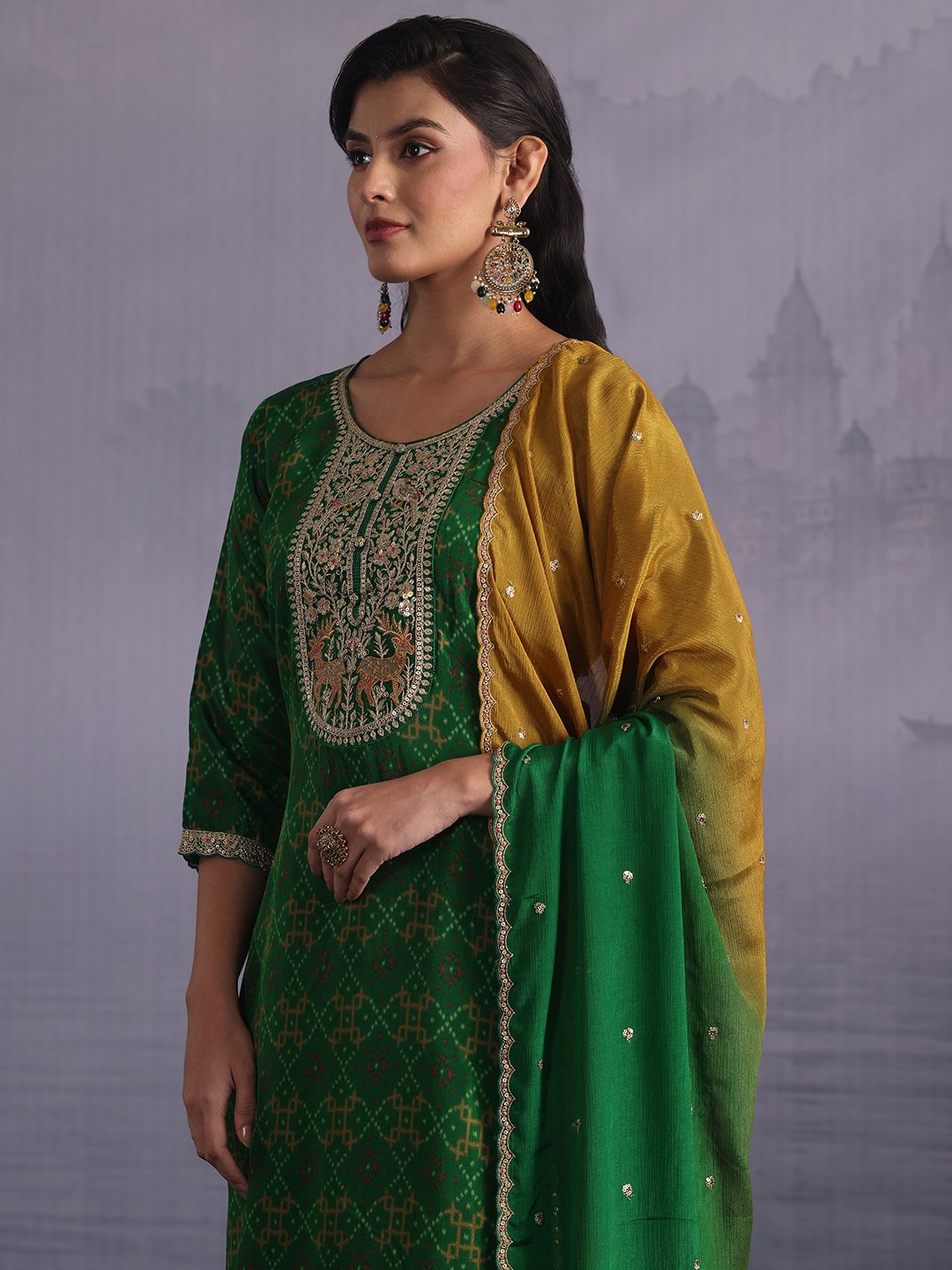 Emerald Green Patola Print Kurta Set with Dupatta and Straight Pants