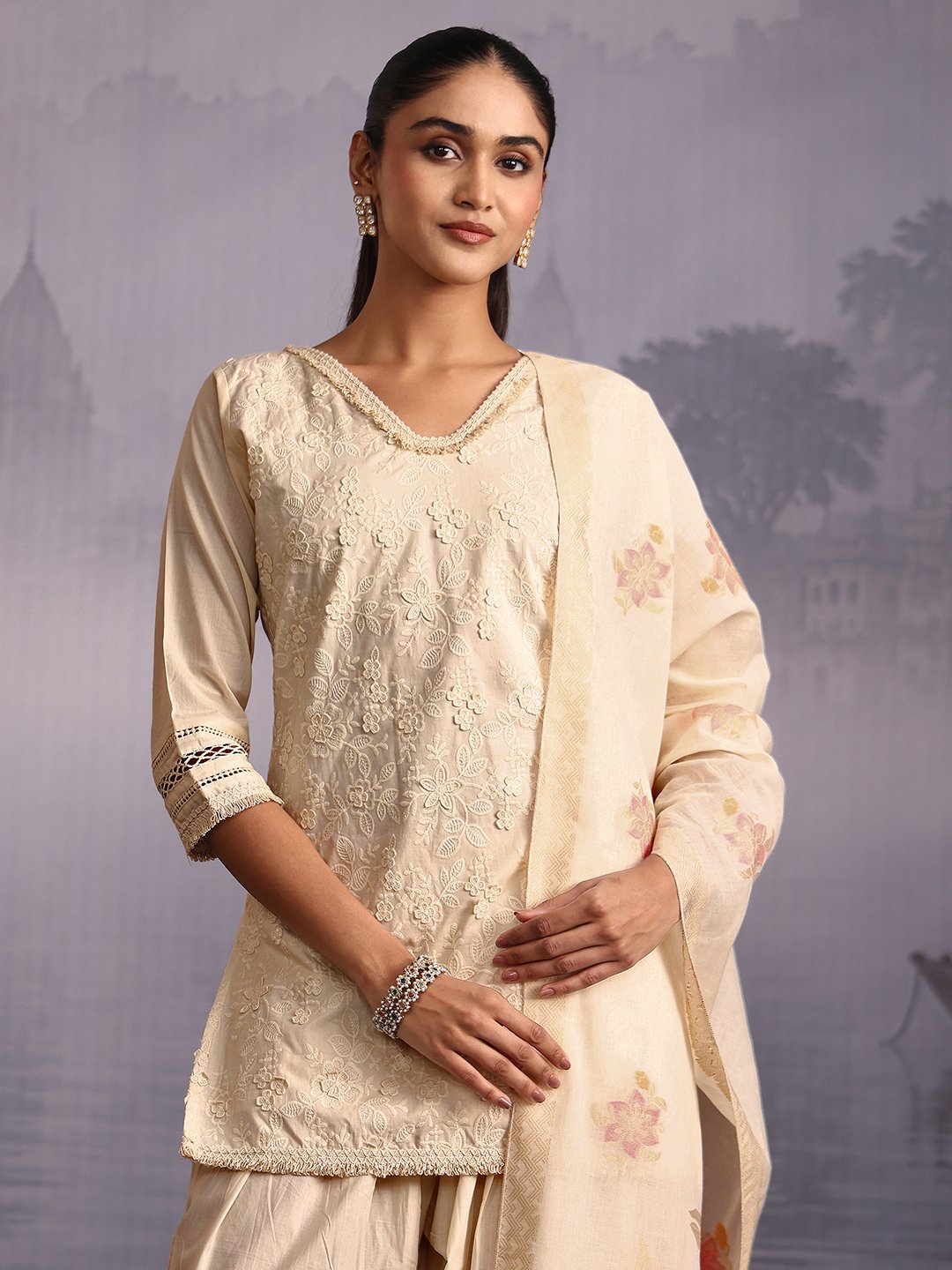 Off White Embroidered Cotton Kurta Set with Dupatta and Straight Pants