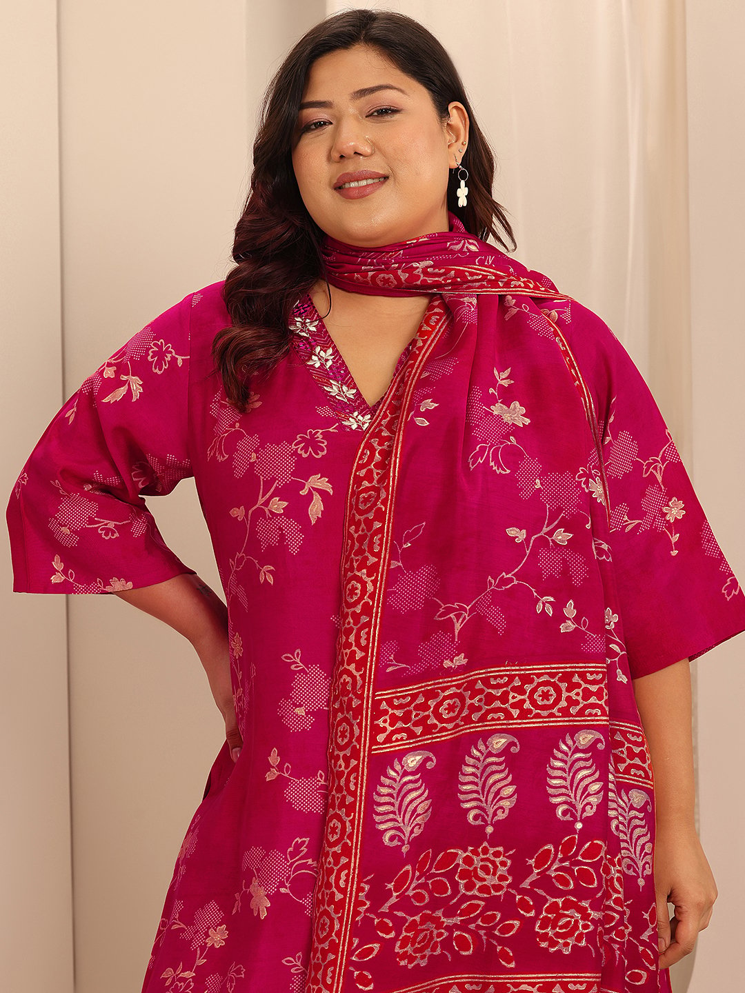 Magenta Silk Blend Printed Kurta Set with Trousers and Dupatta