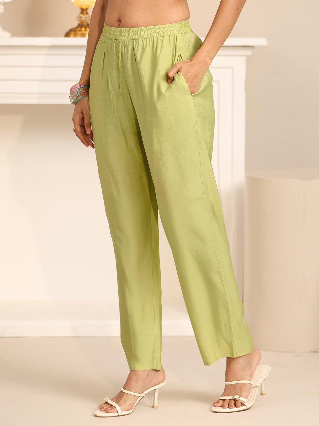 Green Embroidered Chanderi Cotton Kurta Set with Straight Pants and Dupatta
