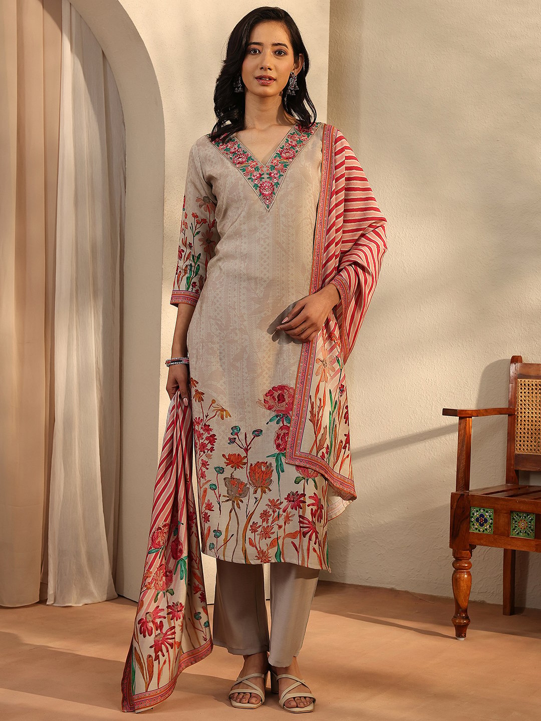 Beige Floral Silk Blend Kurta Set with Dupatta and Trousers