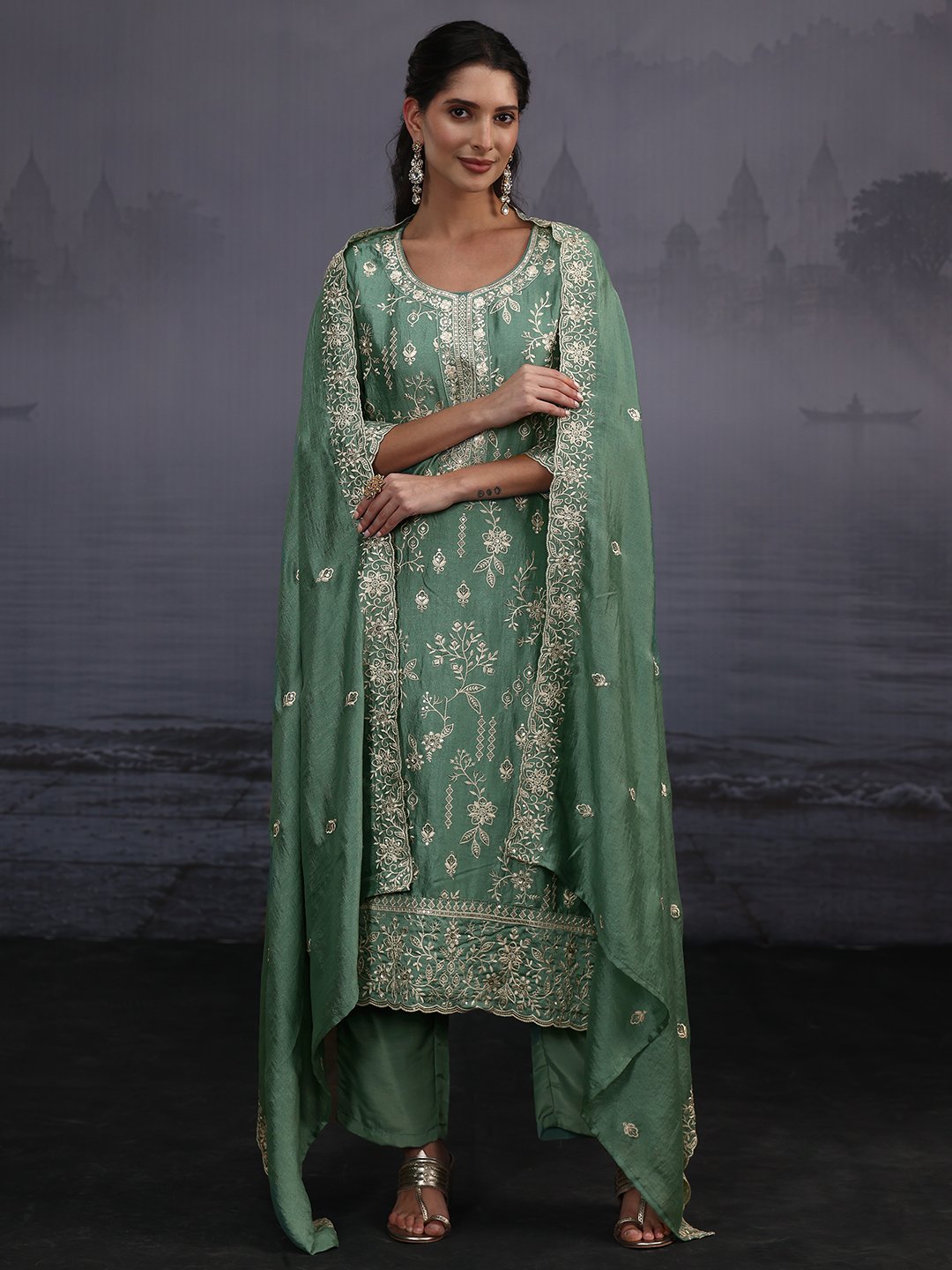 Green Embroidered Kurta Pants Dupatta Set