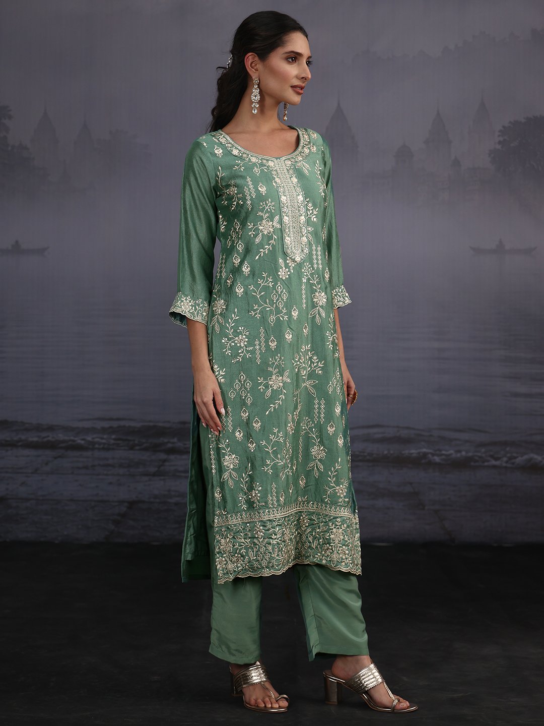 Green Embroidered Kurta Pants Dupatta Set