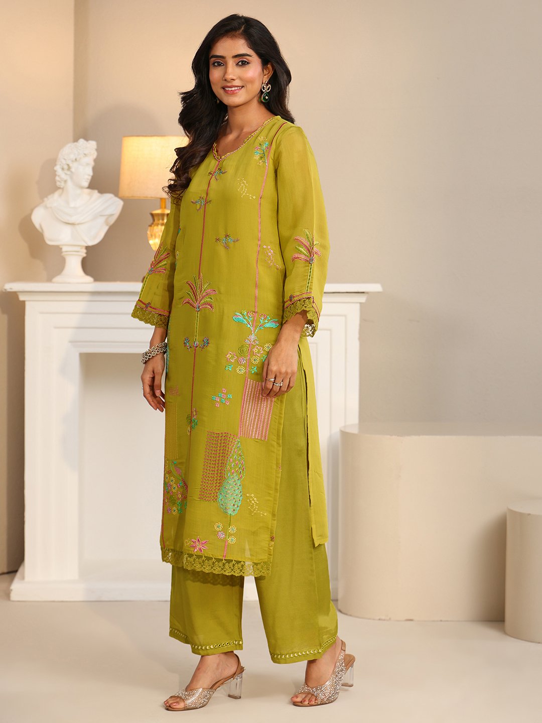 Green Embroidered Cotton Blend Kurta Pants Dupatta Set