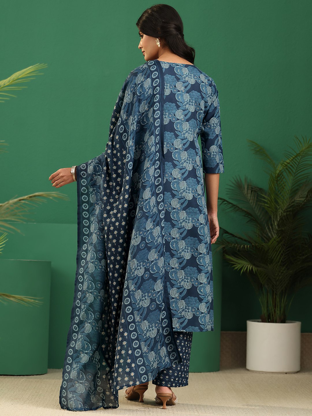 Blue Floral Printed Kurta Set with Straight Pants and Dupatta