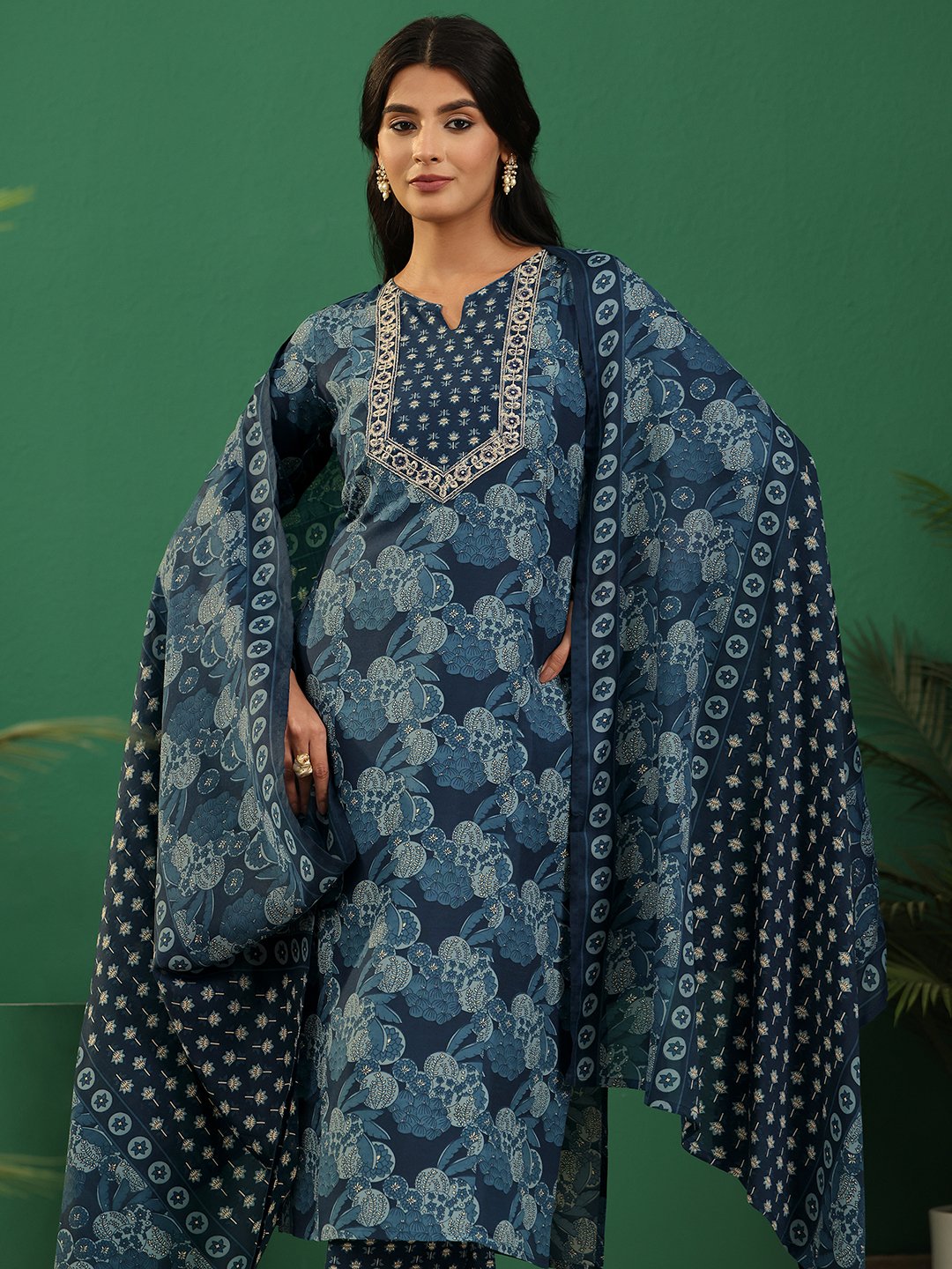 Blue Floral Printed Kurta Set with Straight Pants and Dupatta