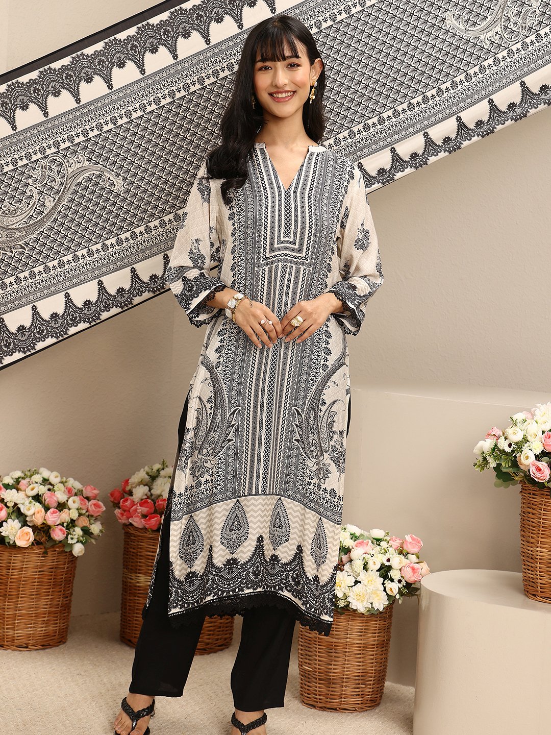 White Muslin Printed Kurta Set with Trousers
