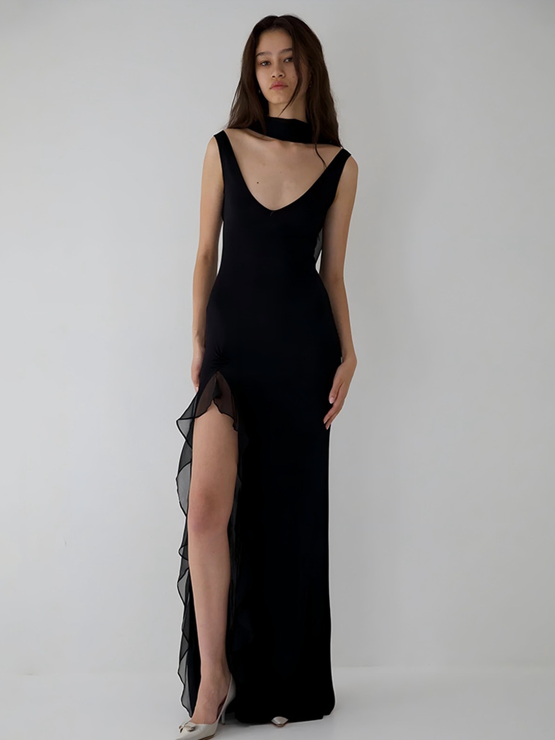 Black Sleeveless Maxi Dress with Ruffled Slit