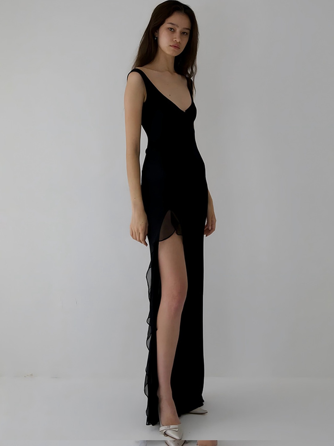 Black Sleeveless Maxi Dress with Ruffled Slit