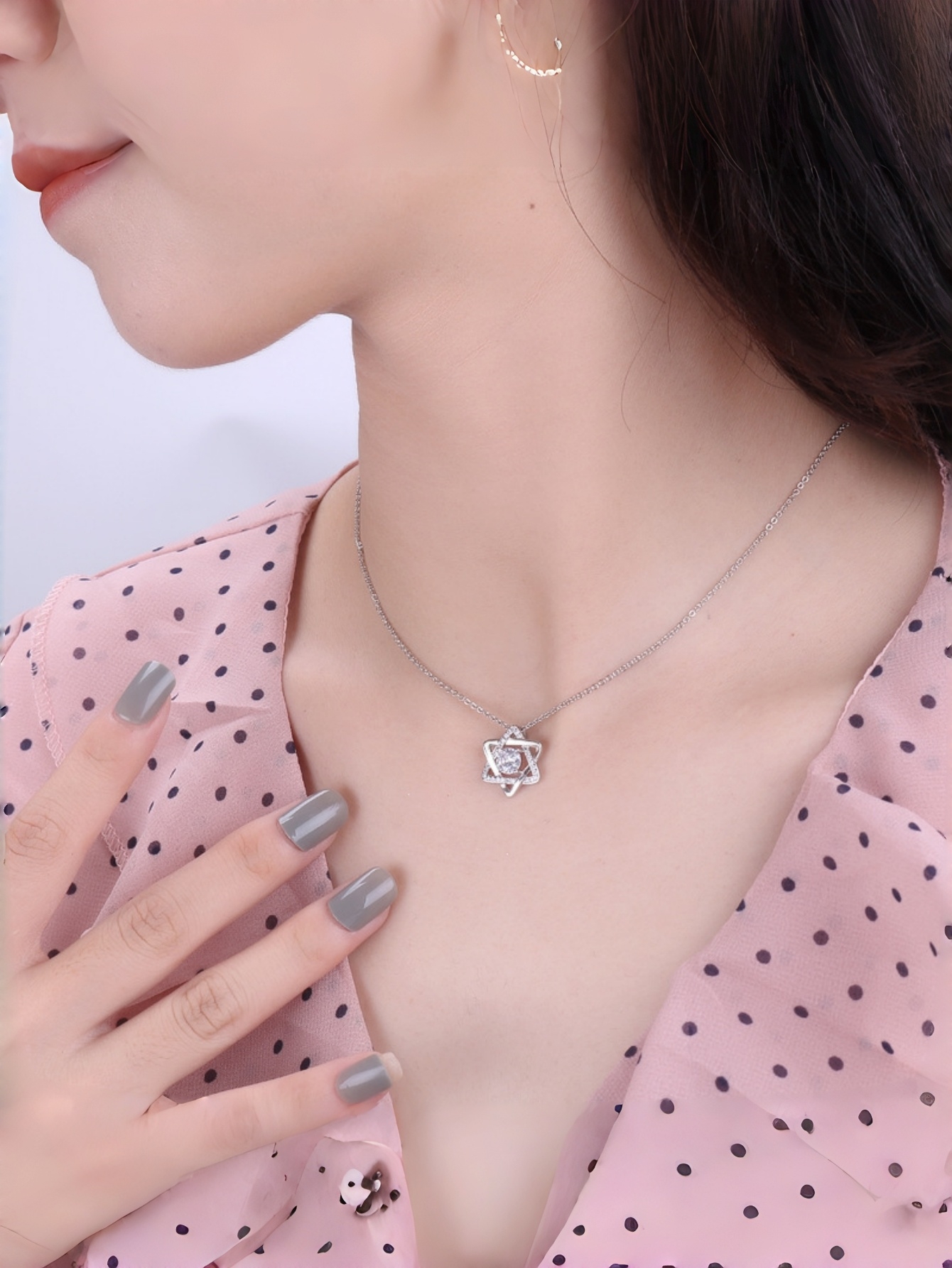 Silver Star Pendant Necklace