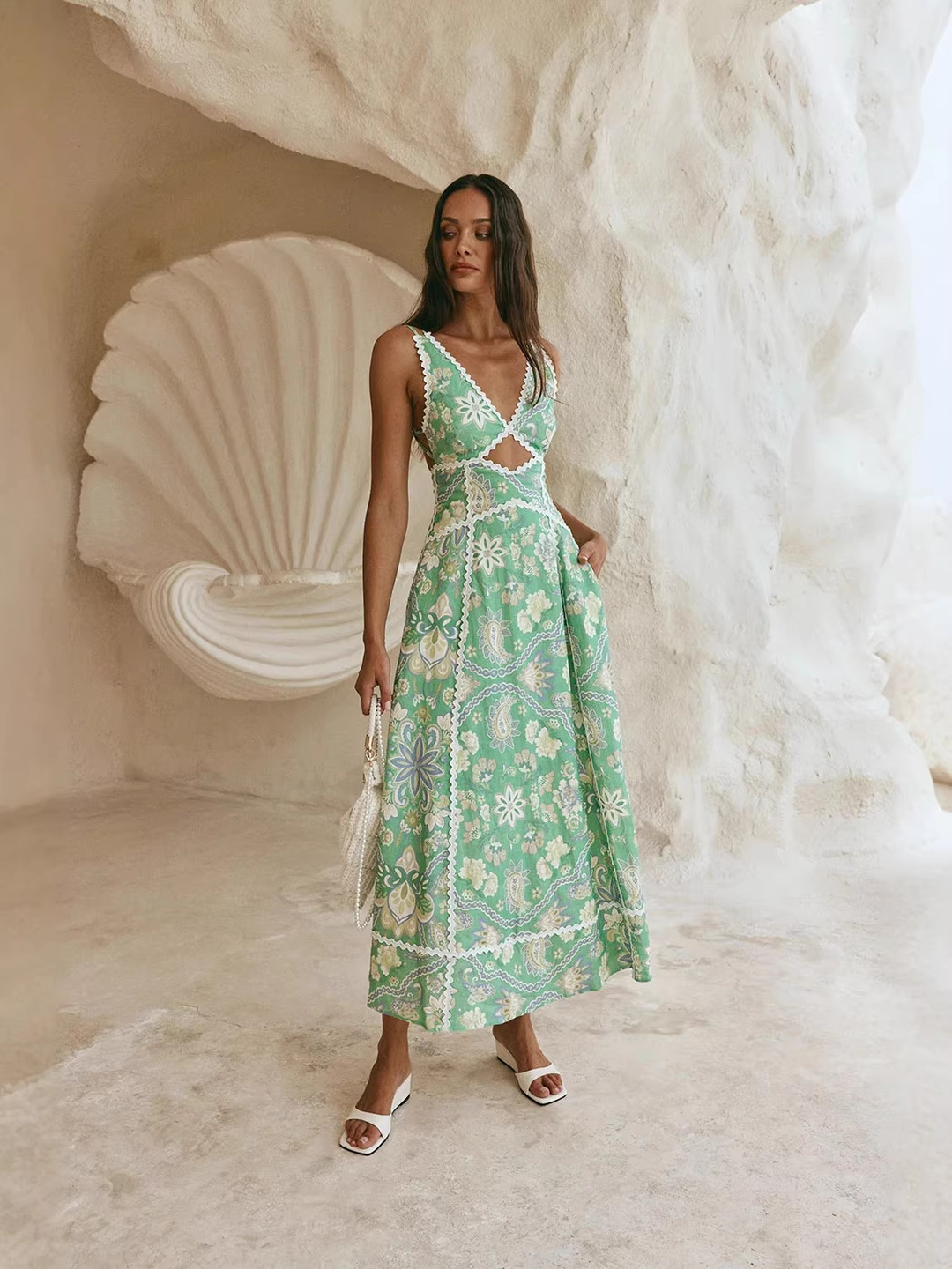 Green Floral Sleeveless A-Line Maxi Dress with Lace Trim