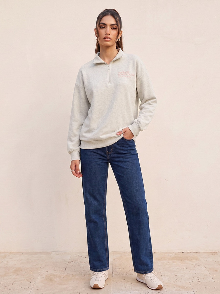 Dutch Golden Age Sweatshirt with Half-Zip Placket