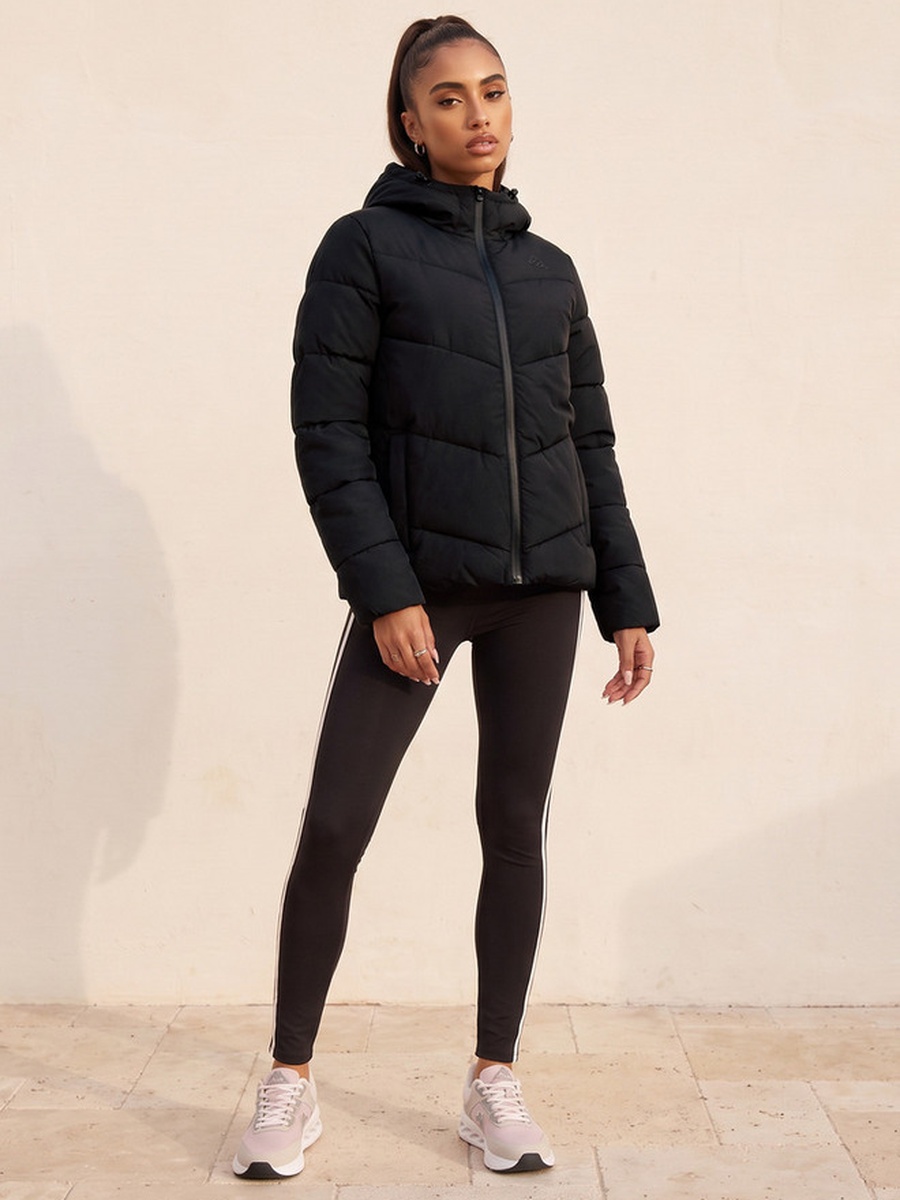 Quilted 2-Way Stretch Hooded Jacket