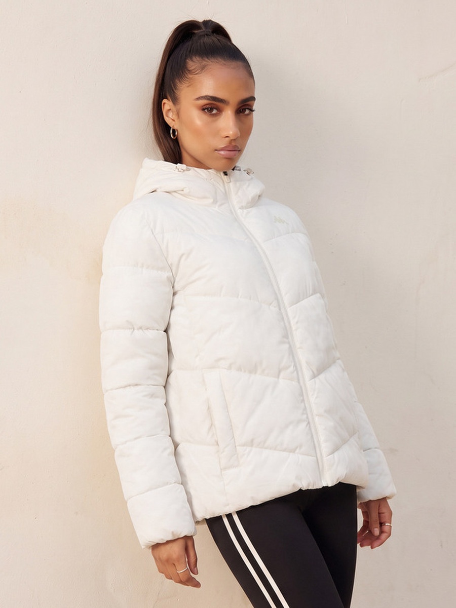 Quilted 2-Way Stretch Hooded Jacket