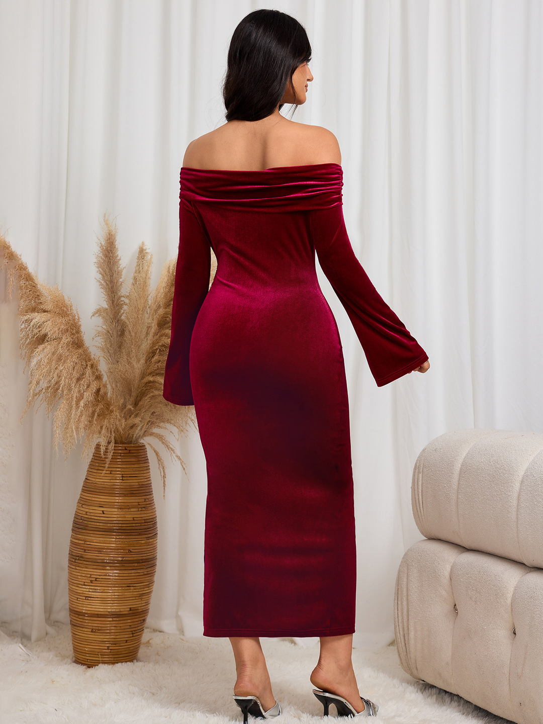 Burgundy Velvet Bodycon Midi Dress with Off-Shoulder and Long Sleeves