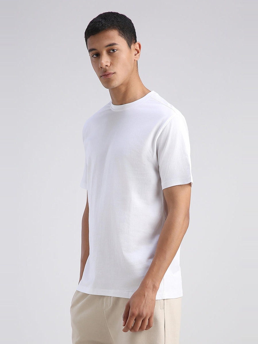 Essential Crew Neck T-Shirt