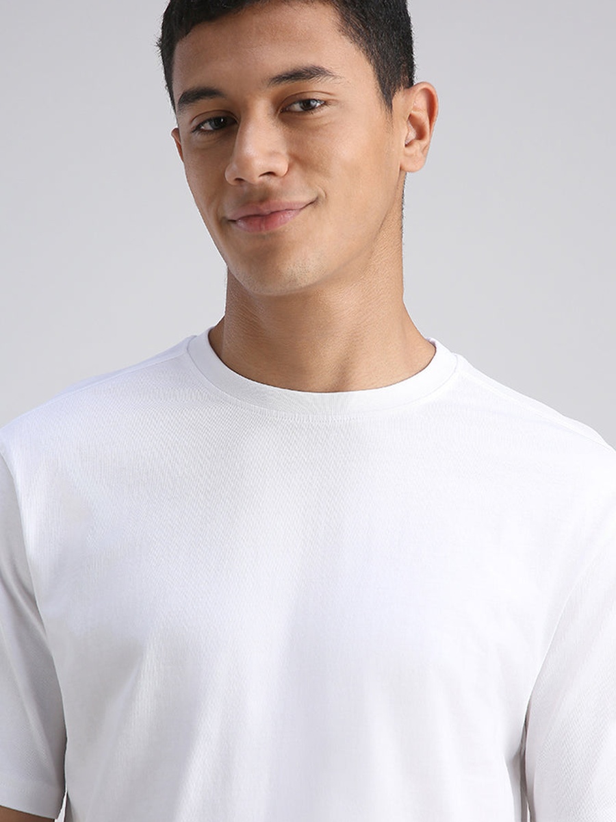 Essential Crew Neck T-Shirt