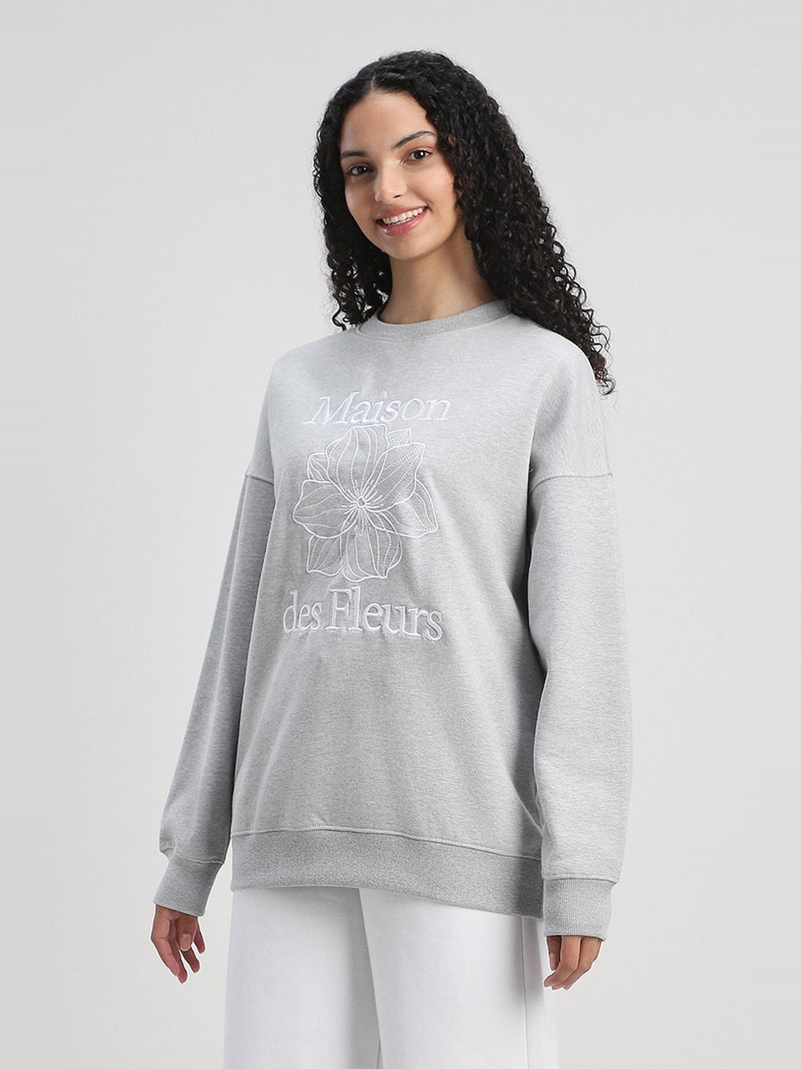 Relaxed Graphic Sweatshirt
