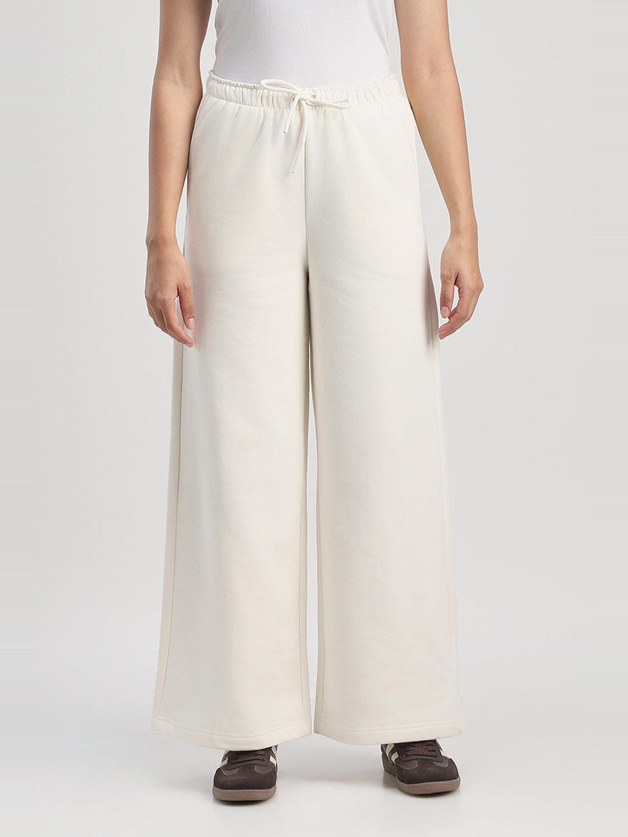 Straight-Leg Sweatpants