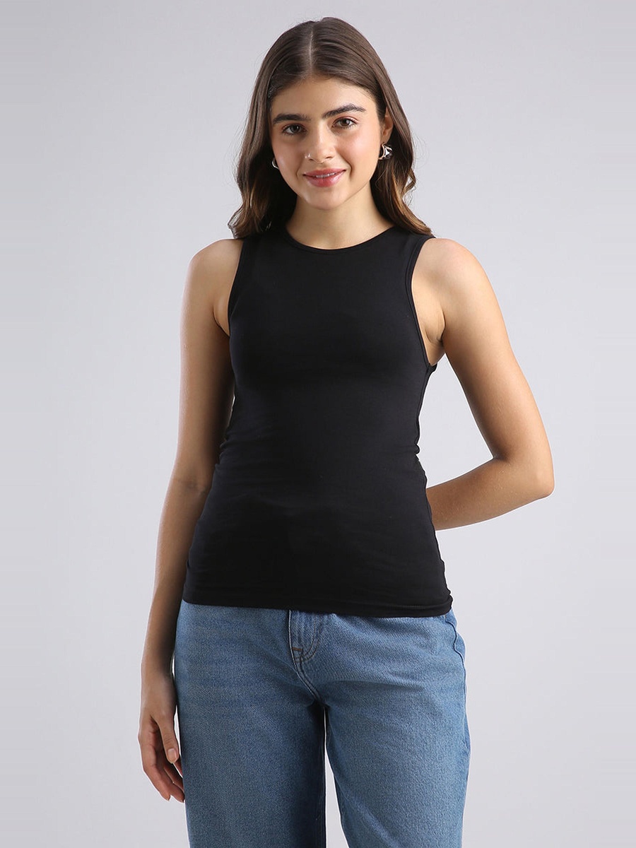 Sleeveless Basic Tank Top