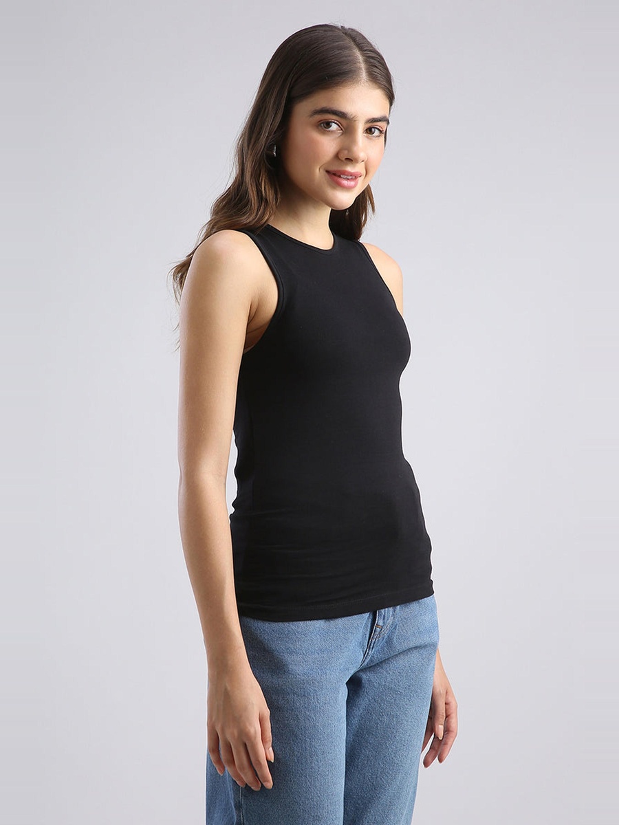 Sleeveless Basic Tank Top