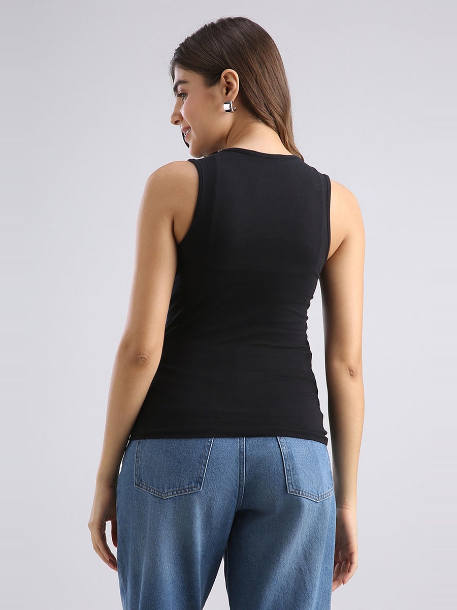 Sleeveless Basic Tank Top