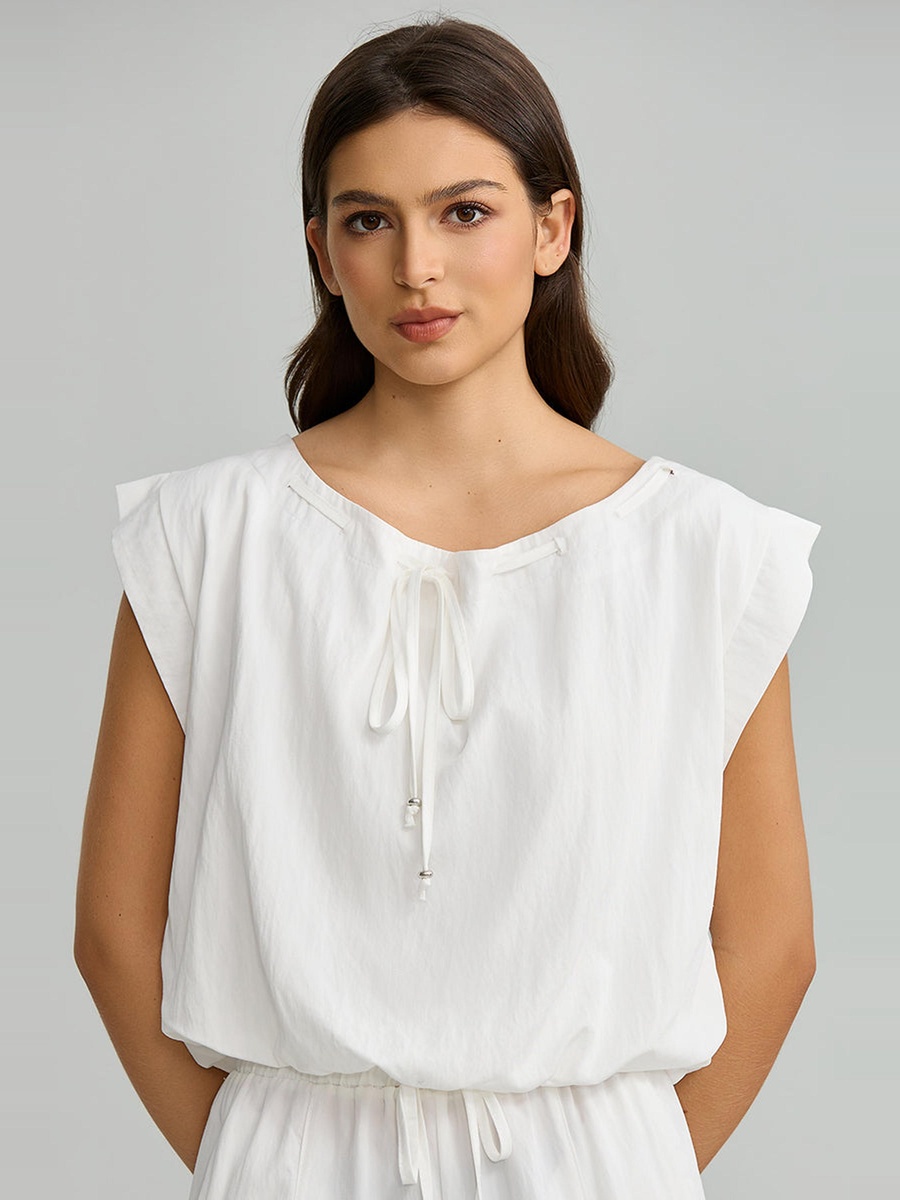 Sleeveless Tie Neck Blouson Top