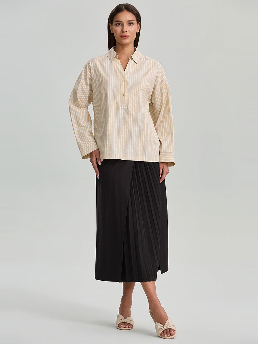 Pleated Midi Skirt With Belt